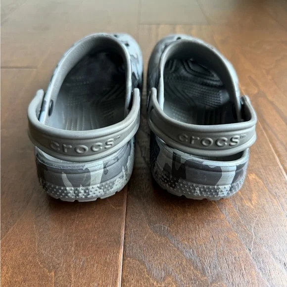 Kids Camouflage Slip-On Crocs - Picture 3 of 5